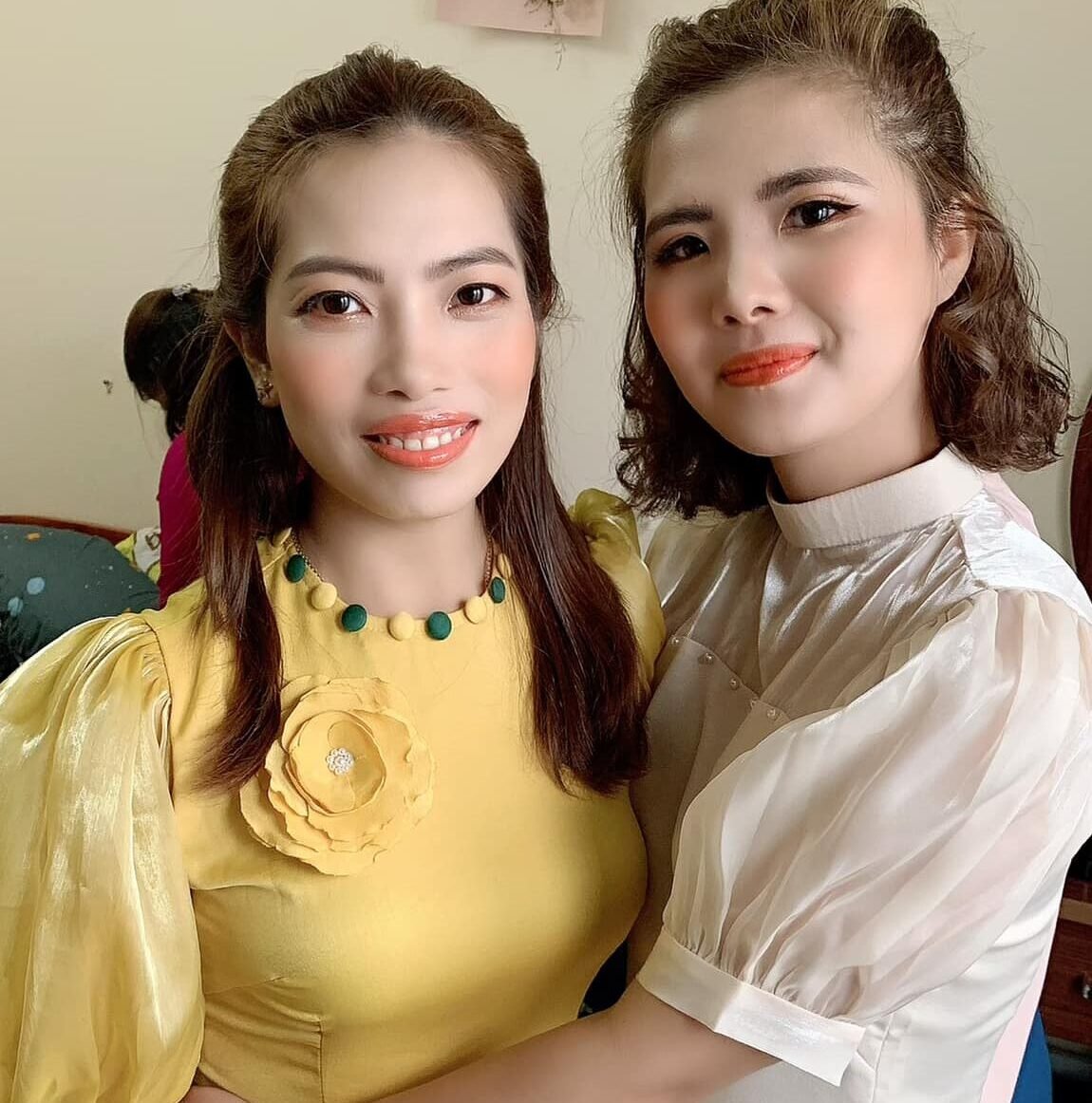 Party makeup Da Nang for anniversary dinner