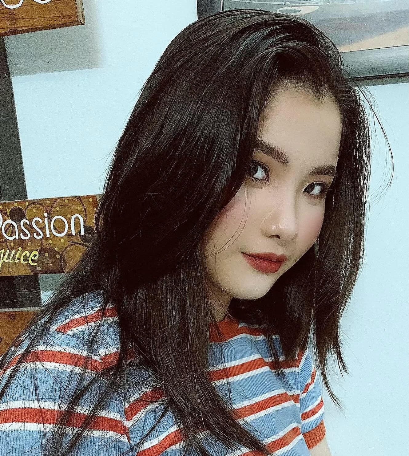 Soft waves and natural makeup for a Hoi An hotel guest
